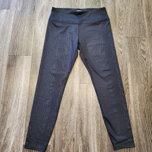 BOGO Layer8 Leggings Snake Print